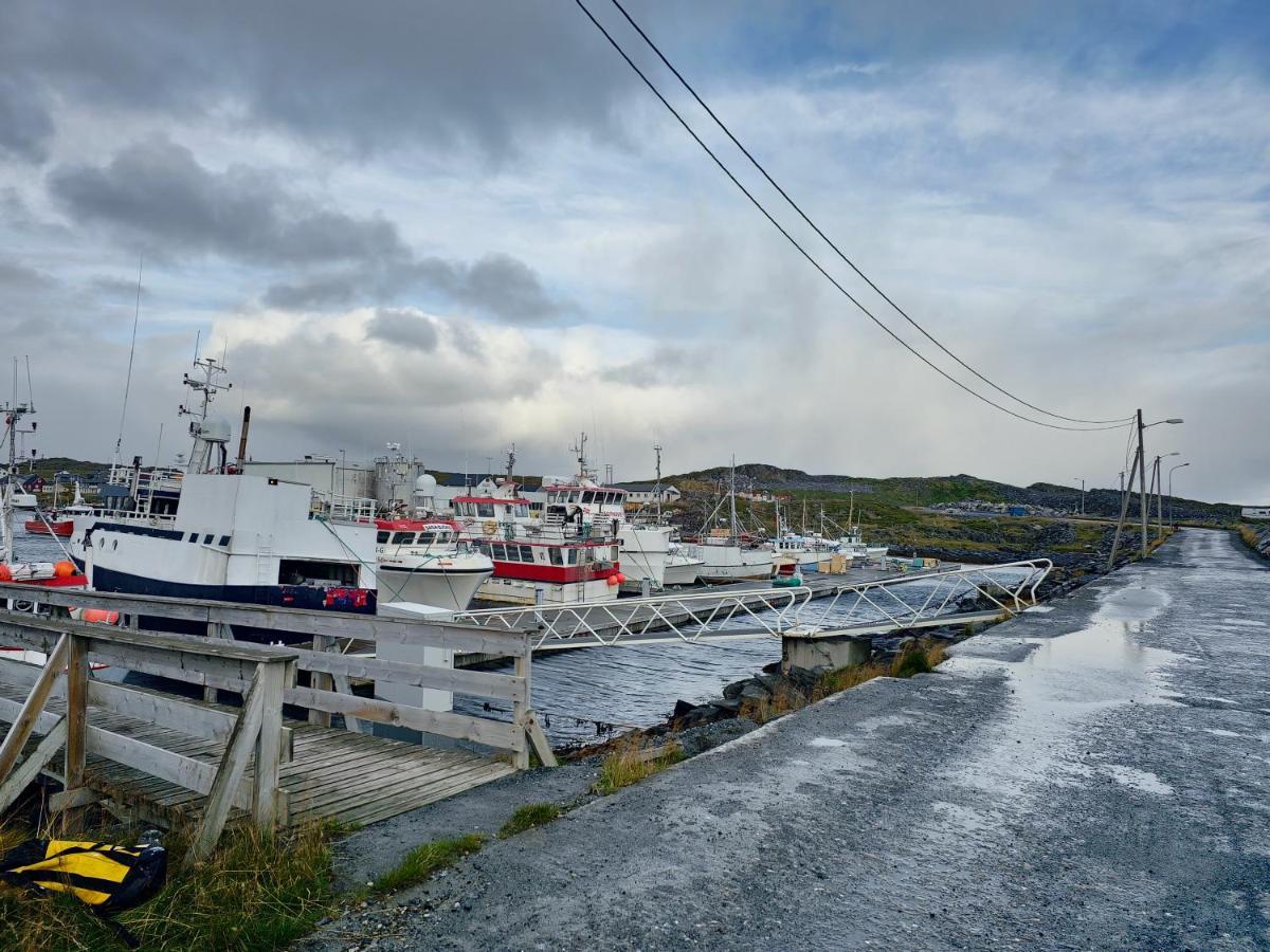 Gamvik Brakkebo As Hotel Bagian luar foto
