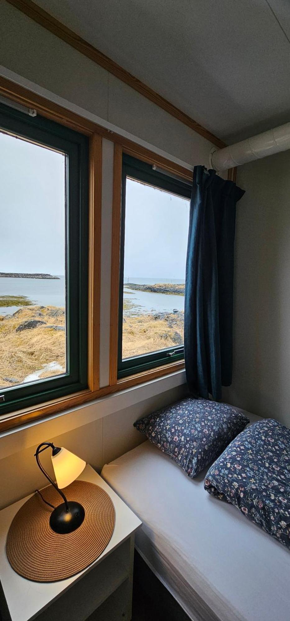 Gamvik Brakkebo As Hotel Bagian luar foto